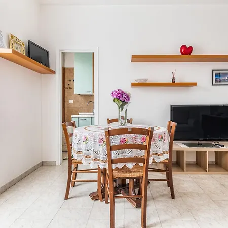 Apartamento Comfortable One Bedroom 3 Pax Wifi