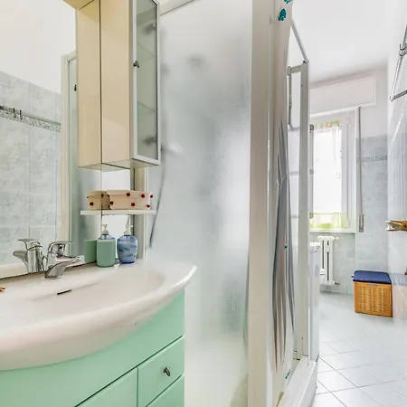 Apartamento Comfortable One Bedroom 3 Pax Wifi Milão