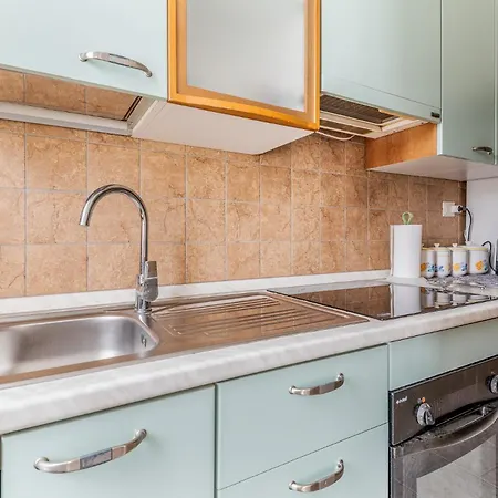 Comfortable One Bedroom 3 Pax Wifi Milão